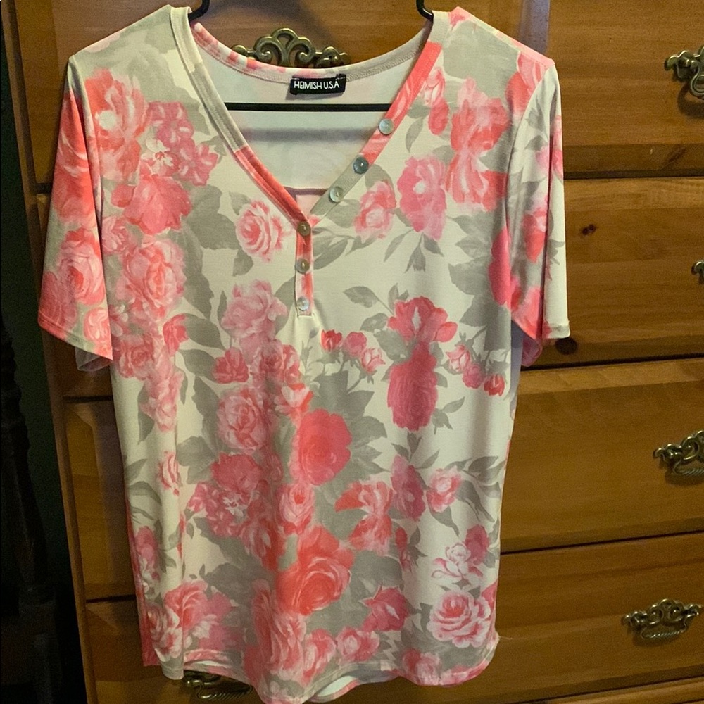 HEIMISH USA Pink and Gray Graphic Tee Relaxed Fit